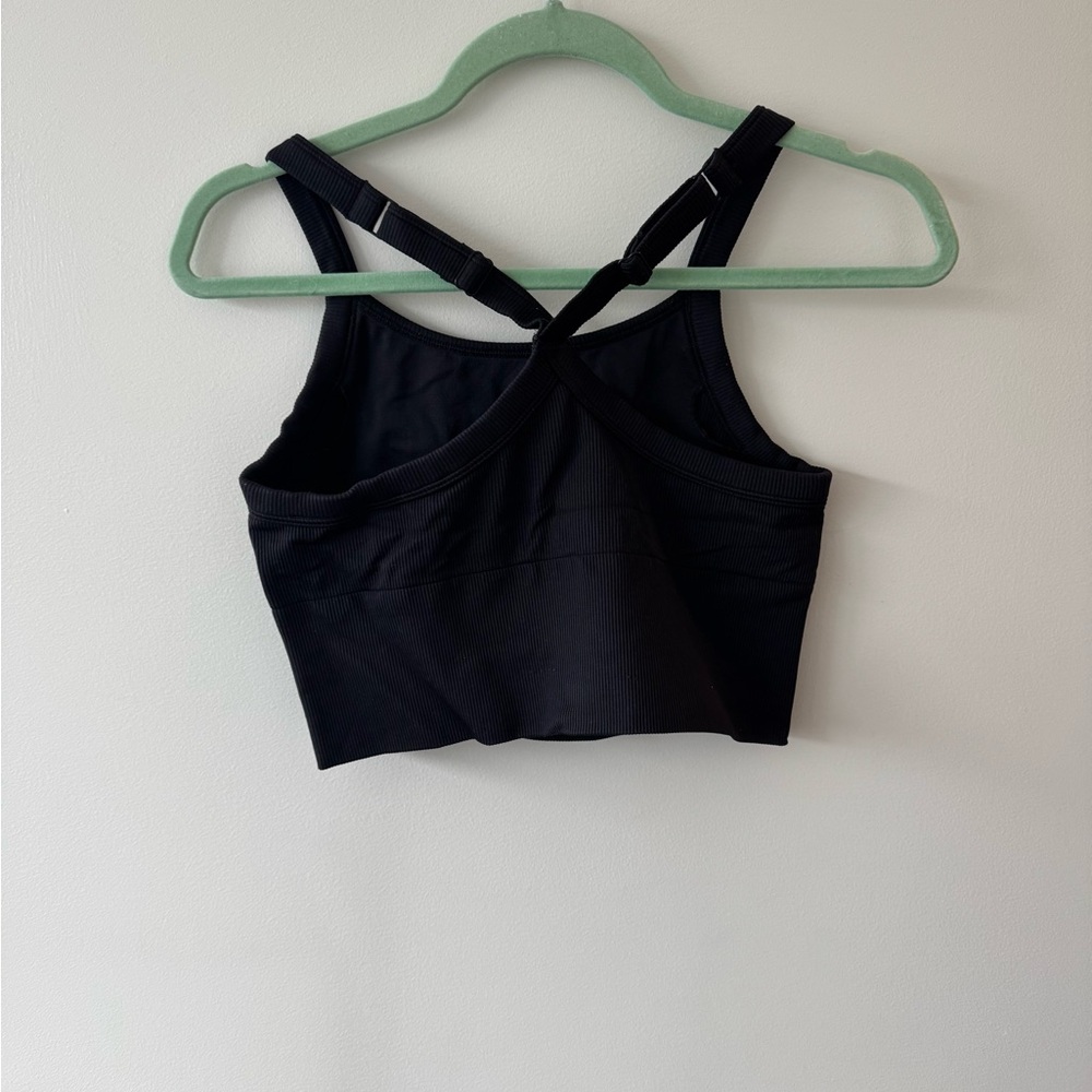 ALO Yoga Black Crop Top